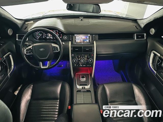 Land Rover Discovery Sport 2.0 TD4 HSE Luxury 2016 — фото 9