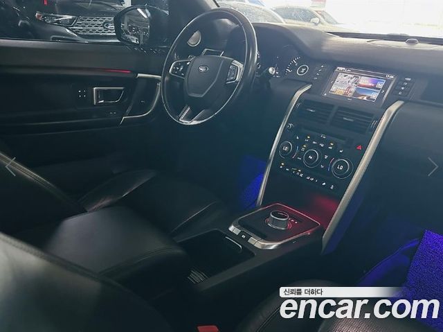 Land Rover Discovery Sport 2.0 TD4 HSE Luxury 2016 — фото 15