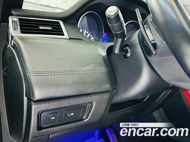 Land Rover Discovery Sport 2.0 TD4 HSE Luxury 2016 — фото 16