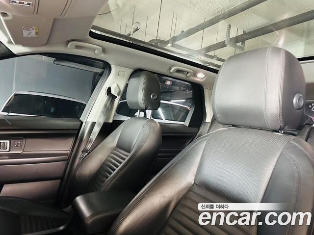 Land Rover Discovery Sport 2.0 TD4 HSE Luxury 2016 — фото 24