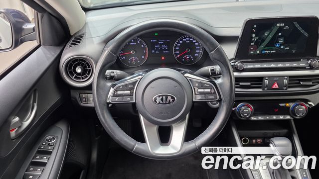 Kia K3 Luxury 2019 — фото 13