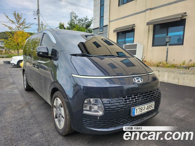 Hyundai Staria 4WD Tourer 9-Seater Modern 2022 — фото 2