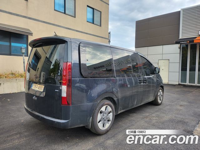 Hyundai Staria 4WD Tourer 9-Seater Modern 2022 — фото 4