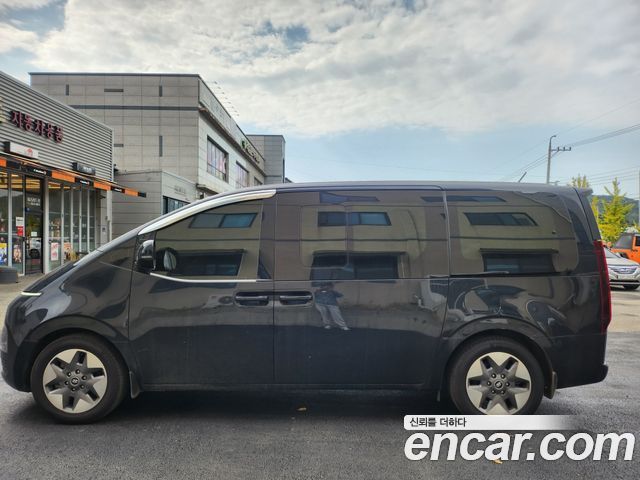 Hyundai Staria 4WD Tourer 9-Seater Modern 2022 — фото 7