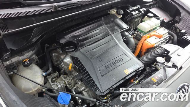 Kia Niro 1.6 HEV Noblesse Special 2020 — фото 6
