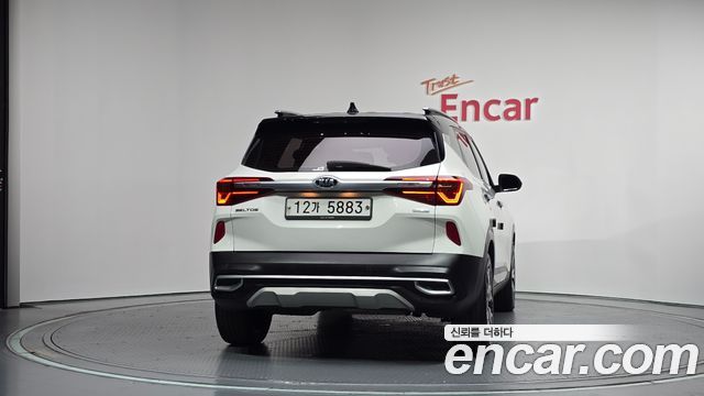 Kia Seltos Diesel 1.6 2WD Prestige 2020 — фото 4