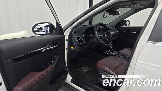Kia Seltos Diesel 1.6 2WD Prestige 2020 — фото 10