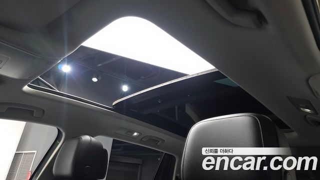 Volkswagen Tiguan Allspace 2.0 TSI Prestige 2023 — фото 16