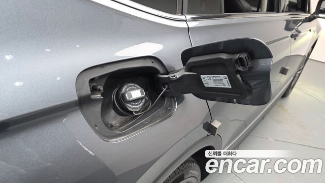Volkswagen Tiguan Allspace 2.0 TSI Prestige 2023 — фото 36