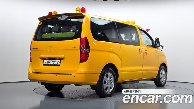 Hyundai Grand Starex 4WD School Bus 2020 — фото 3