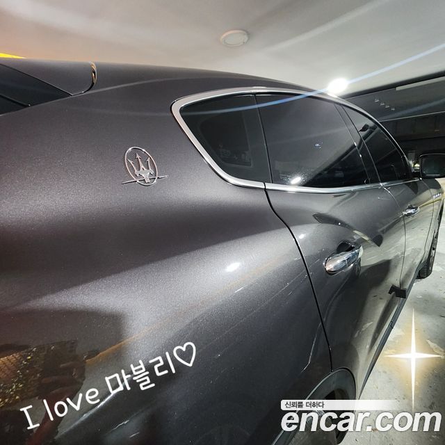 Maserati Levante 3.0 Diesel AWD Luxury 2018 — фото 4