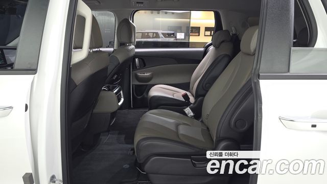 Kia Carnival (IV) HEV 9 seater Prestige 2026 — фото 11