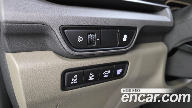 Kia Carnival (IV) HEV 9 seater Prestige 2026 — фото 28