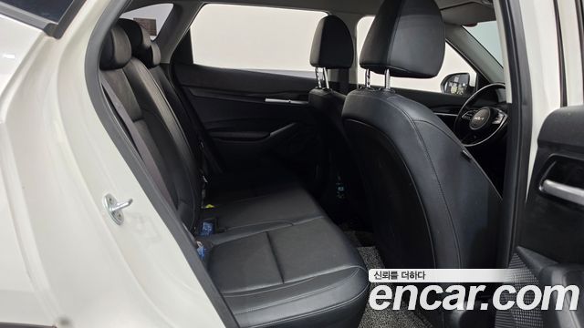 Kia Seltos Gasoline 2.0 2WD Trendy 2023 — фото 18