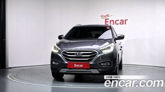 Hyundai Tucson ix Diesel(e-VGT) 2WD Smart special 2015 — фото 3