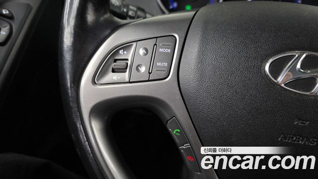 Hyundai Tucson ix Diesel(e-VGT) 2WD Smart special 2015 — фото 30
