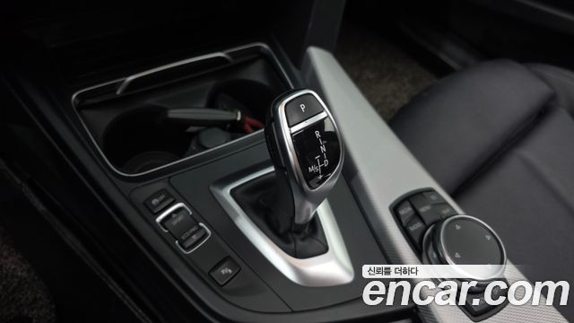 BMW 3 Series (F30) 320i M Sport 2016 — фото 9