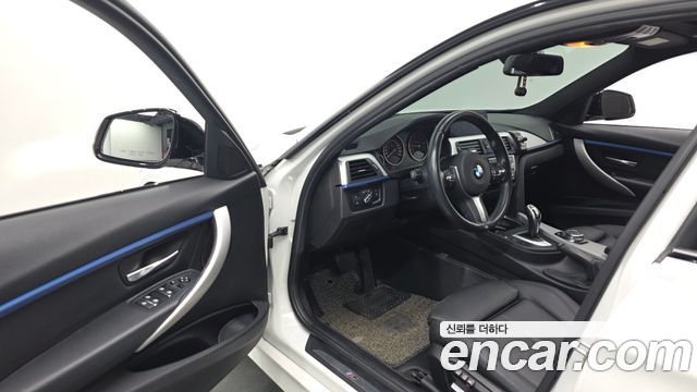 BMW 3 Series (F30) 320i M Sport 2016 — фото 10