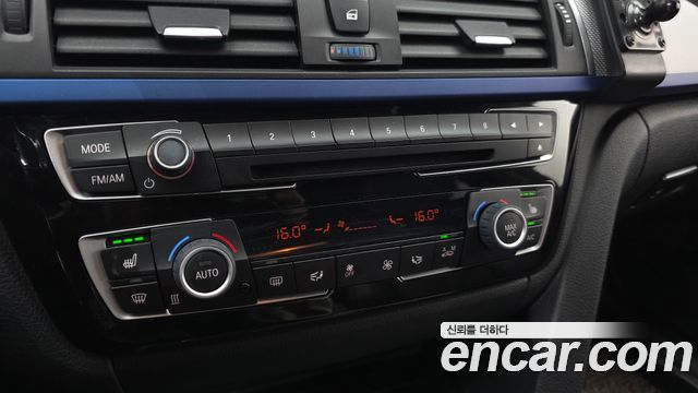 BMW 3 Series (F30) 320i M Sport 2016 — фото 16