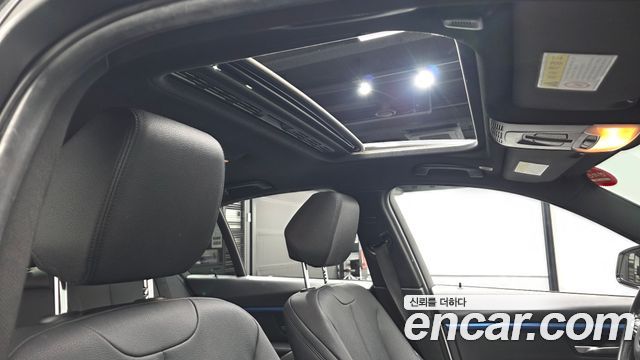 BMW 3 Series (F30) 320i M Sport 2016 — фото 17