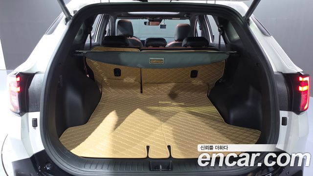 Kia Sportage (V) Gasoline 1.6 Turbo 4WD Noblesse 2025 — фото 20