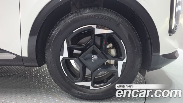 Kia Sportage (V) Gasoline 1.6 Turbo 4WD Noblesse 2025 — фото 21