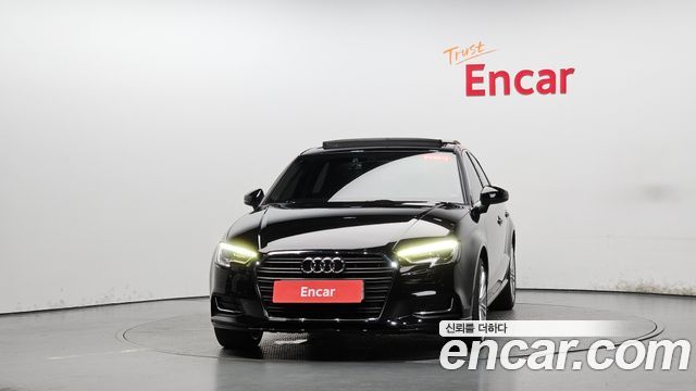 Audi A3 40 TFSI 8V 2018 — фото 3