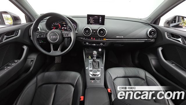 Audi A3 40 TFSI 8V 2018 — фото 7
