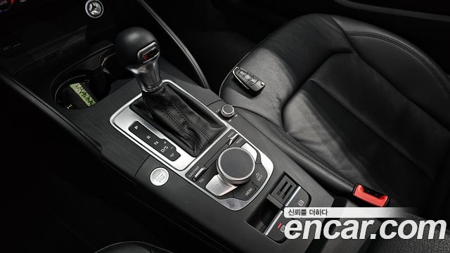 Audi A3 40 TFSI 8V 2018 — фото 9