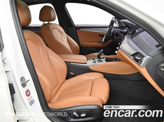 BMW 5 Series (G30) 530i xDrive M Sport Package 2018 — фото 10