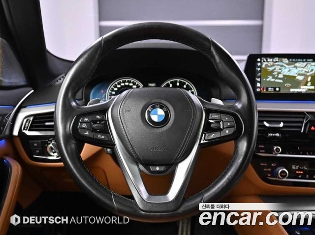BMW 5 Series (G30) 530i xDrive M Sport Package 2018 — фото 17