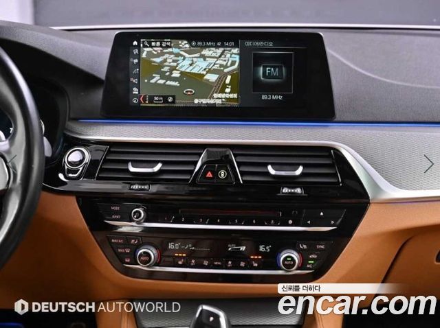 BMW 5 Series (G30) 530i xDrive M Sport Package 2018 — фото 18