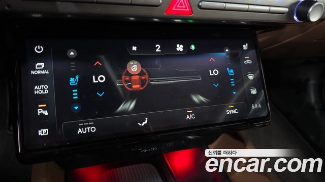 Hyundai Grandeur (GN7) 2,5 Gasoline 2WD Exclusive 2023 — фото 16