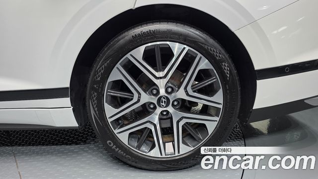 Hyundai Grandeur (GN7) 2,5 Gasoline 2WD Exclusive 2023 — фото 21