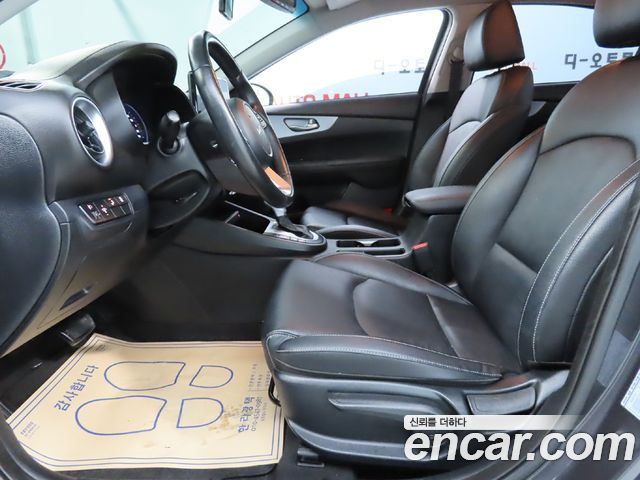 Kia K3 (II) 1.6 Prestige 2022 — фото 7