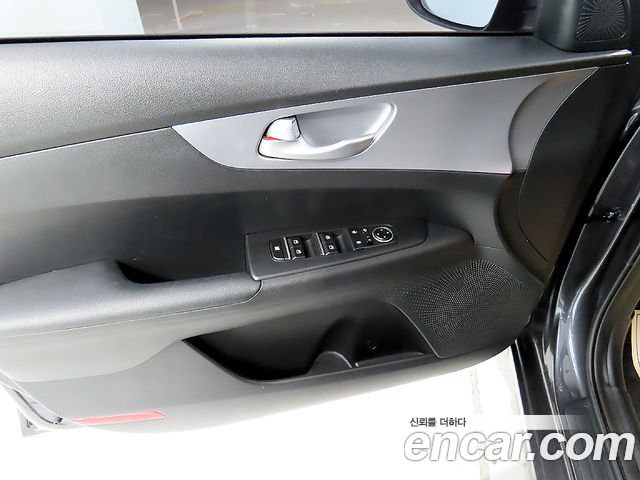 Kia K3 (II) 1.6 Prestige 2022 — фото 18