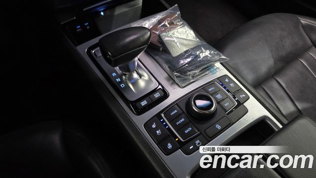 Genesis G80 3.3 GDI AWD Premium Luxury 2017 — фото 9