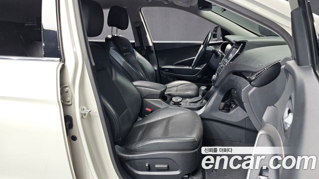 Hyundai Maxcruise Diesel(e-VGT) 2.2 4WD Exclusive Special 2015 — фото 11