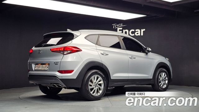 Hyundai Tucson Diesel 2.0 4WD Modern 2016 — фото 2