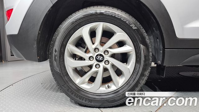 Hyundai Tucson Diesel 2.0 4WD Modern 2016 — фото 5