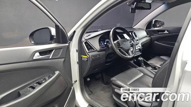 Hyundai Tucson Diesel 2.0 4WD Modern 2016 — фото 10