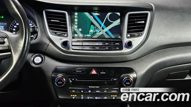 Hyundai Tucson Diesel 2.0 4WD Modern 2016 — фото 14