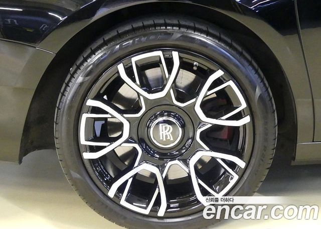 Rolls-Royce Ghost (II) 6.7 V12 Black Badge 2022 — фото 8