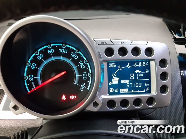 Chevrolet Spark LT Standard 2013 — фото 9