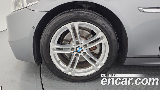 BMW 5 Series (F10) 528i xDrive M Aero Dynamic 2016 — фото 5