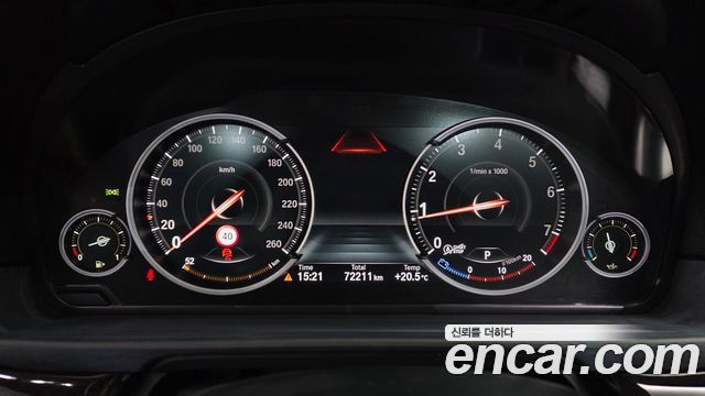 BMW 5 Series (F10) 528i xDrive M Aero Dynamic 2016 — фото 8