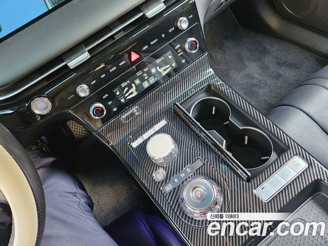 Genesis G80 (RG3) Gasoline 2.5 Turbo 2WD 2025 — фото 9