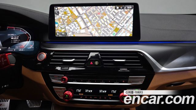 BMW 5 Series (G30) 520i M Sport 2023 — фото 14