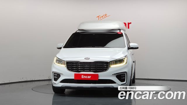 Kia Carnival Gasoline 9-Seater Hi-Limousine Noblesse Special 2019 — фото 3