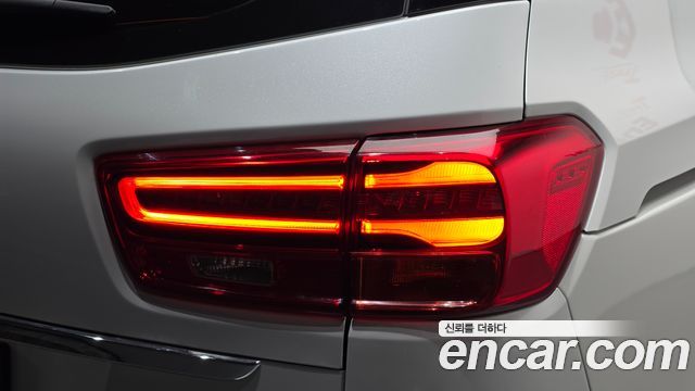 Kia Carnival Gasoline 9-Seater Hi-Limousine Noblesse Special 2019 — фото 23